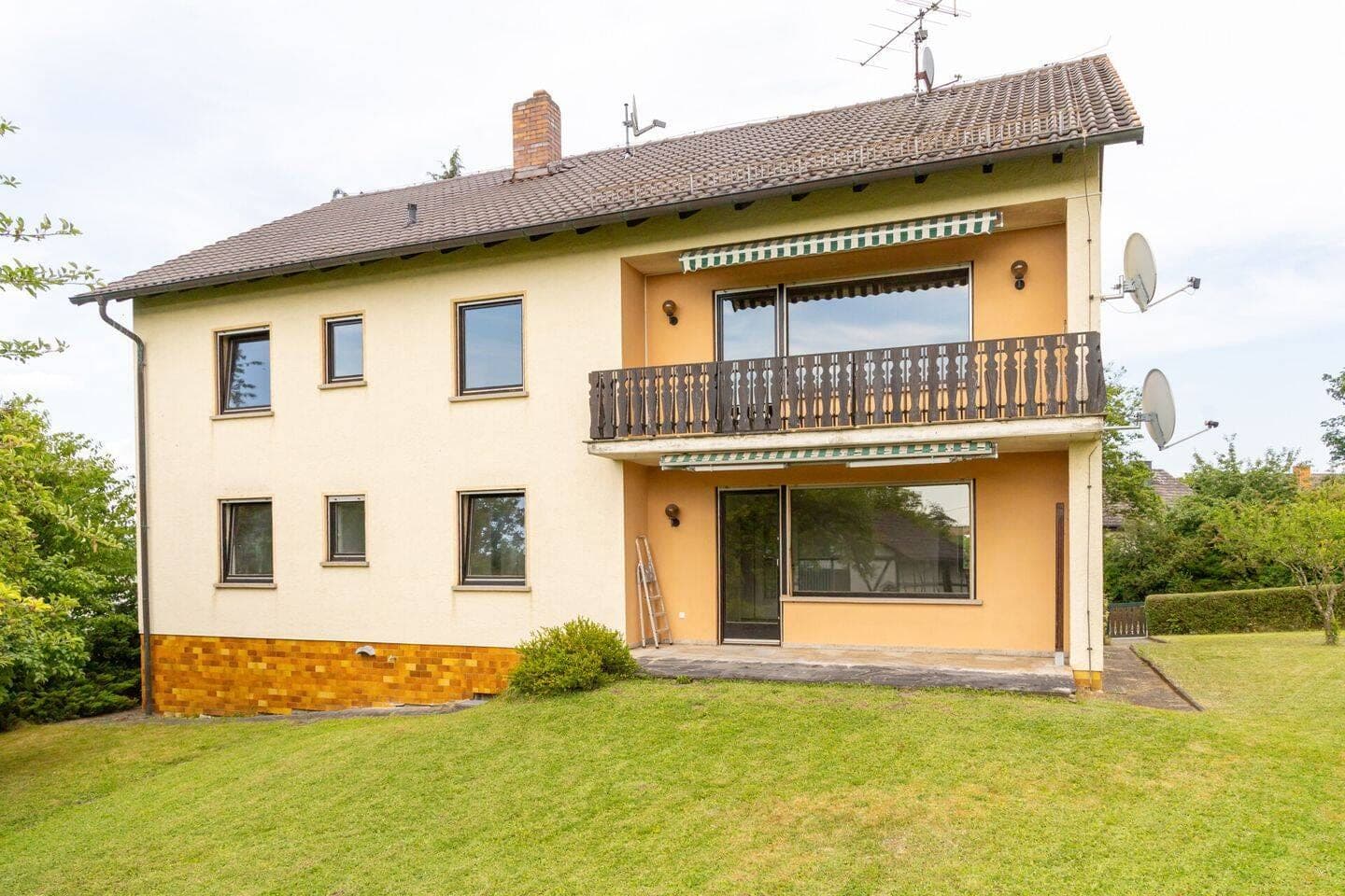 Wohnhaus in bester Lage am Ortsrand von Mellrichstadt